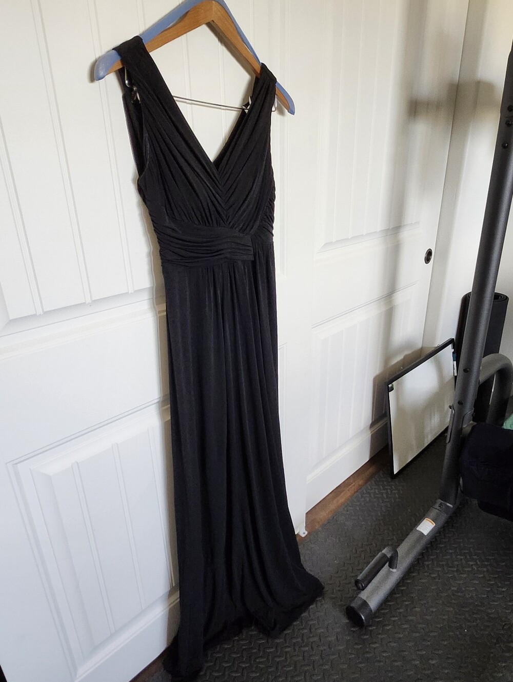 Signature by Sangria Black V-Neck Maxi Dress